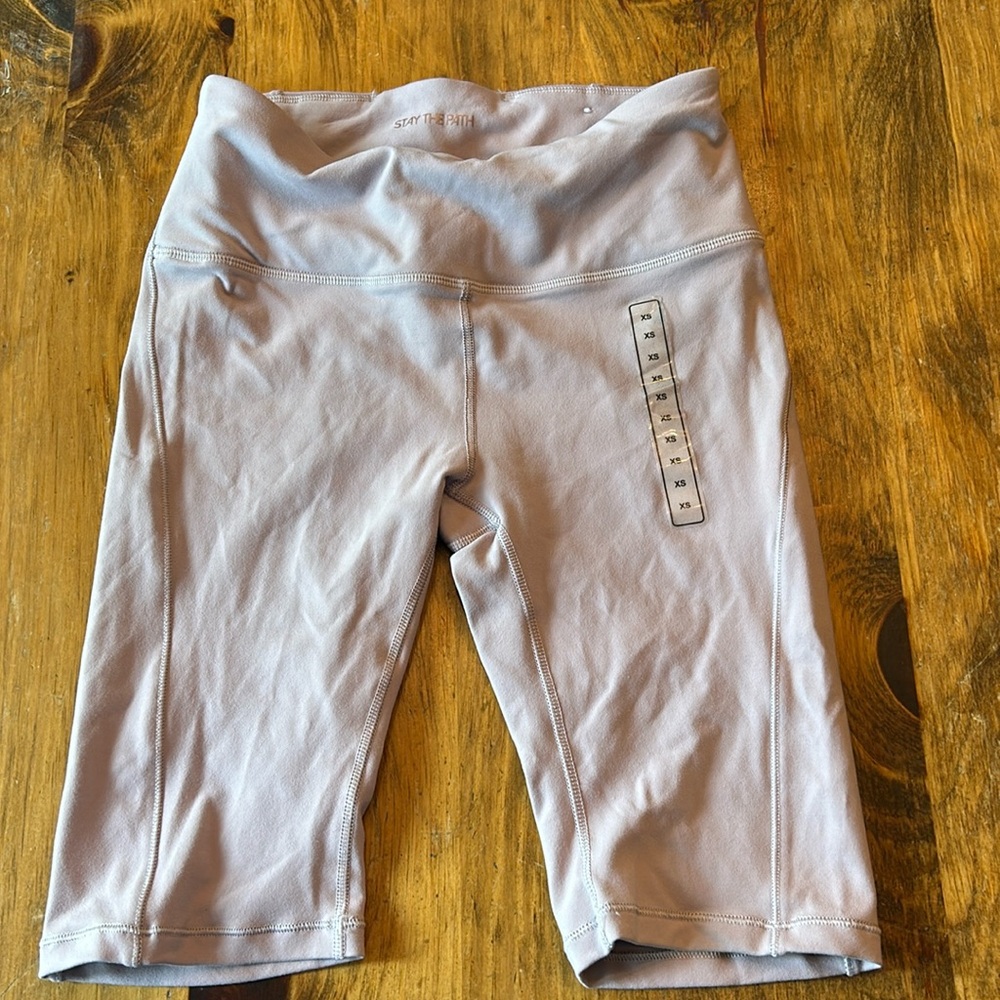 NWOT Calia Women's Stay The Path Lavender High Rise Biker Short Size Extra …